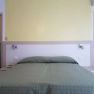 Mignon 2*, Alassio Italien